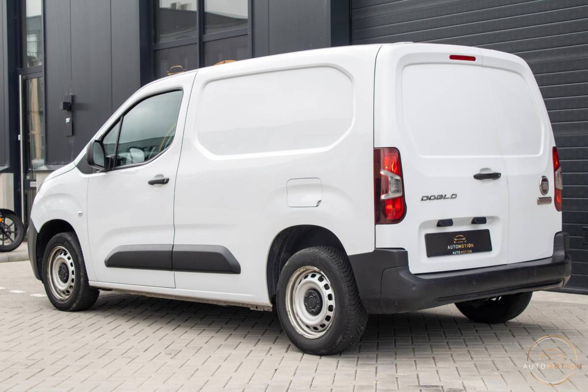 Fiat Doblò Fiat Doblò 1.5D 100pk L1 650kg Carplay 1e eigenaar Airco Cruise