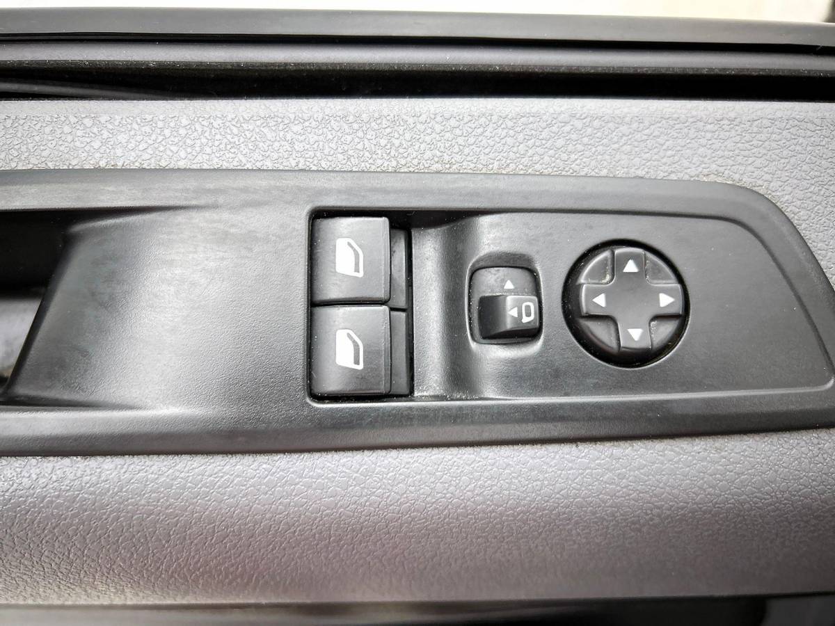 Opel Vivaro Opel Vivaro 1.5 CDTI L3H1 Edition Dubbele Cabine Airco Navigatie Bluetooth Parkeersensoren Camera Trekhaak
