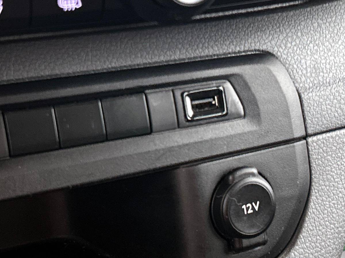 Opel Vivaro Opel Vivaro 1.5 CDTI L3H1 Edition Dubbele Cabine Airco Navigatie Bluetooth Parkeersensoren Camera Trekhaak