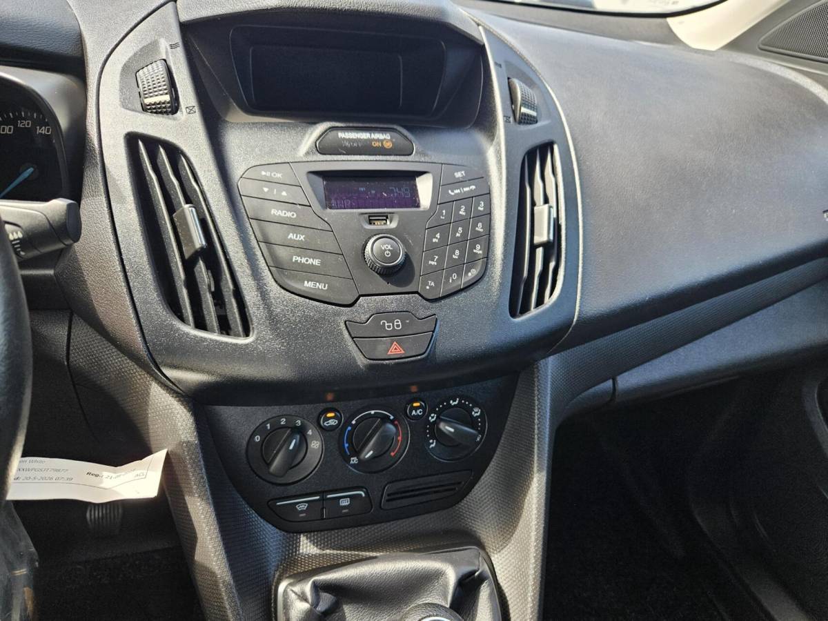 Ford Transit Connect Ford Transit Connect 1.5 L2 Airco RVS 3-zitsLage km 100pk