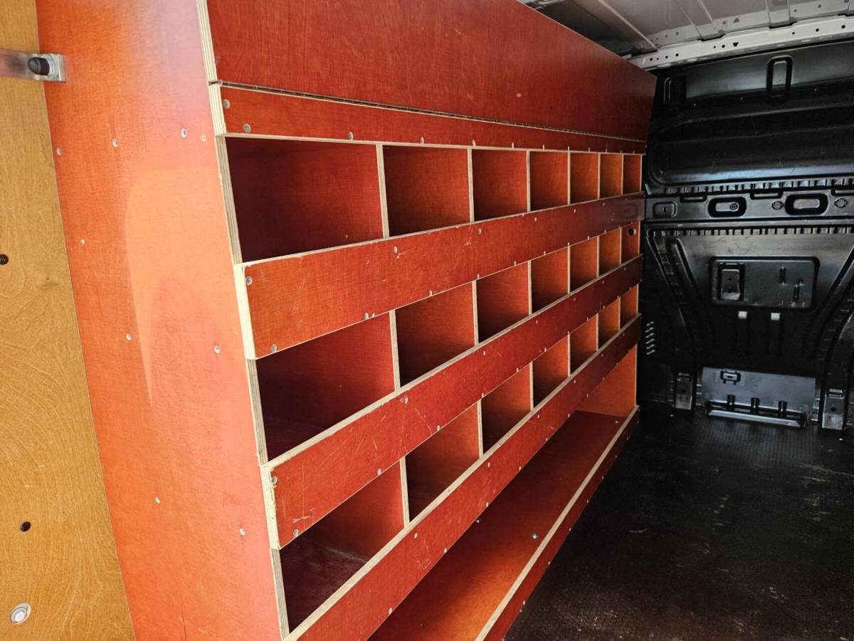 Ford Transit Connect Ford Transit Connect 1.5 L2 Airco RVS 3-zitsLage km 100pk