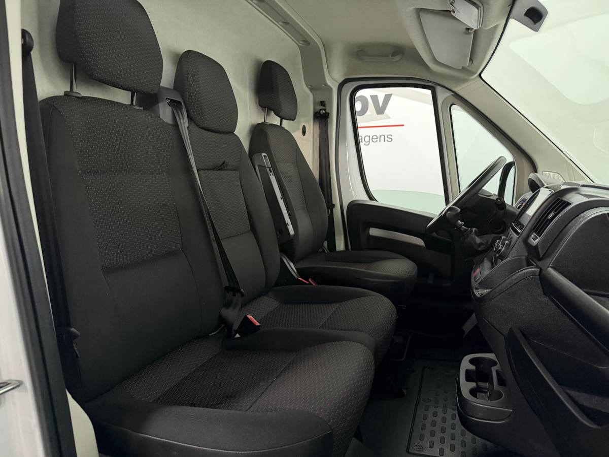 Peugeot Boxer Peugeot Boxer 2.2 BlueHDi 140 L3H2 3.3t – Airco / Camera / Cruise / BT