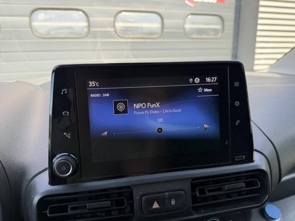 Toyota ProAce Toyota PROACE CITY 1.2 Turbo Live | Navigatie | Carplay | Airco | Cruise Control | DAB |