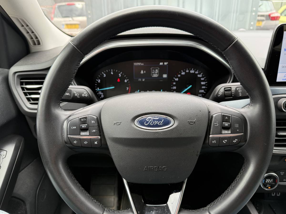 Ford Focus Ford Focus Wagon BWJ 2021 1.0 EcoBoost Hybrid 124 PK  Active Business FULL LED | CAMERA | KEYLESS | CARPLAY + ANDROID | NAVI | CLIMA | CRUISE | LMV | PDC