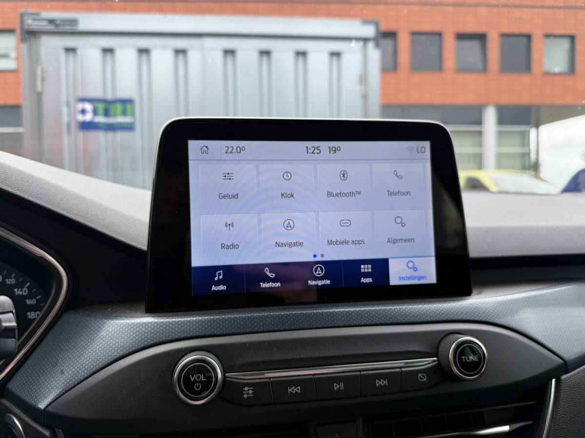 Ford Focus Ford Focus Wagon BWJ 2021 1.0 EcoBoost Hybrid 124 PK  Active Business FULL LED | CAMERA | KEYLESS | CARPLAY + ANDROID | NAVI | CLIMA | CRUISE | LMV | PDC