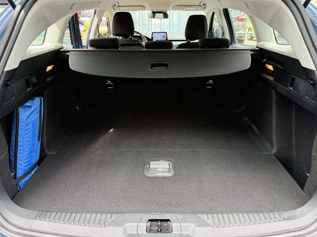 Ford Focus Ford Focus Wagon BWJ 2021 1.0 EcoBoost Hybrid 124 PK  Active Business FULL LED | CAMERA | KEYLESS | CARPLAY + ANDROID | NAVI | CLIMA | CRUISE | LMV | PDC