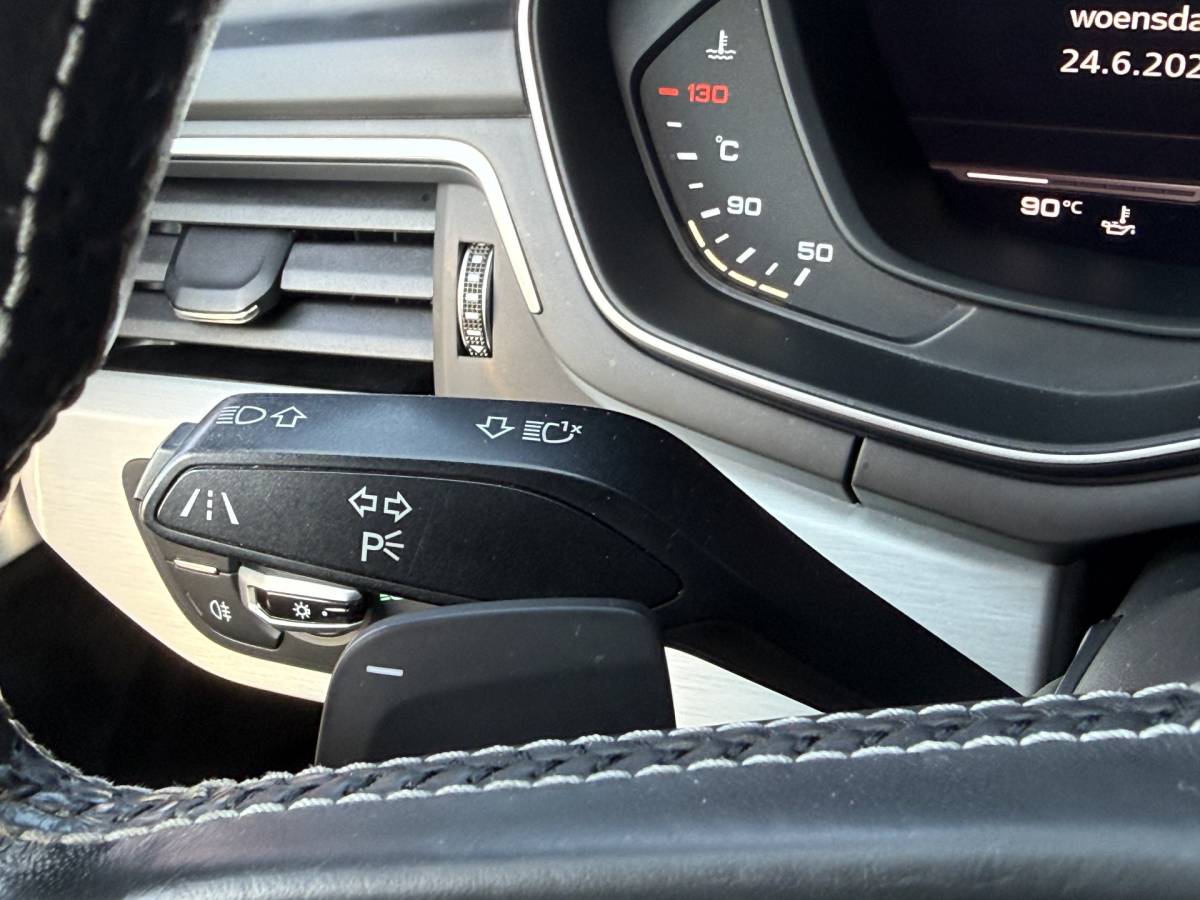 Audi S4 Audi S4 Avant BWJ 2017 3.0 TFSI quattro 354 PK  Pro Line Plus | TREKHAAK | FULL LED | ADAPTIVE CRUISE | STOELVERW. | HEAD-UP DISPLAY | CAMERA | HALF LEDER | ELEKTR. ACHTERKLEP | NAVI | CLIMA | LMV | PDC