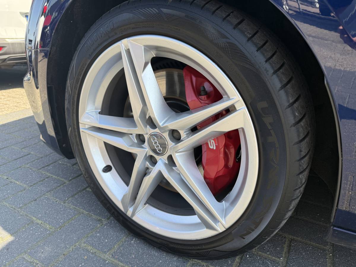 Audi S4 Audi S4 Avant BWJ 2017 3.0 TFSI quattro 354 PK  Pro Line Plus | TREKHAAK | FULL LED | ADAPTIVE CRUISE | STOELVERW. | HEAD-UP DISPLAY | CAMERA | HALF LEDER | ELEKTR. ACHTERKLEP | NAVI | CLIMA | LMV | PDC