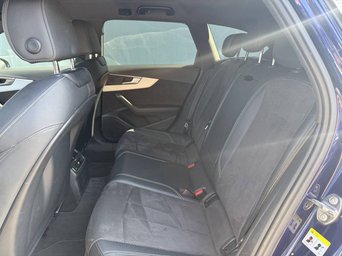 Audi S4 Audi S4 Avant BWJ 2017 3.0 TFSI quattro 354 PK  Pro Line Plus | TREKHAAK | FULL LED | ADAPTIVE CRUISE | STOELVERW. | HEAD-UP DISPLAY | CAMERA | HALF LEDER | ELEKTR. ACHTERKLEP | NAVI | CLIMA | LMV | PDC