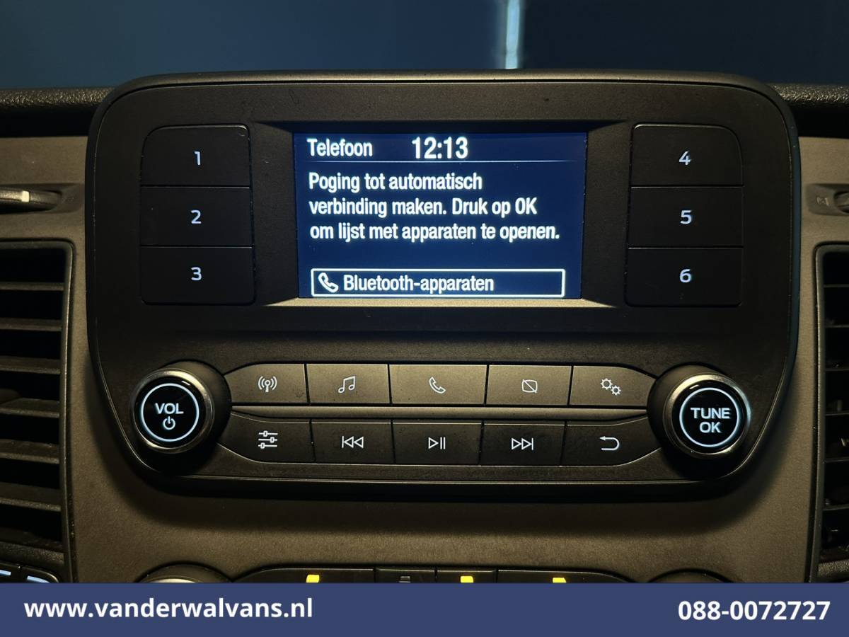 Ford Transit Ford Transit 2.0 TDCI 131pk L4H3 Jumbo Euro6 Airco | Camera | Cruisecontrol | Verwarmde voorruit Parkeersensoren, Bijrijdersbank