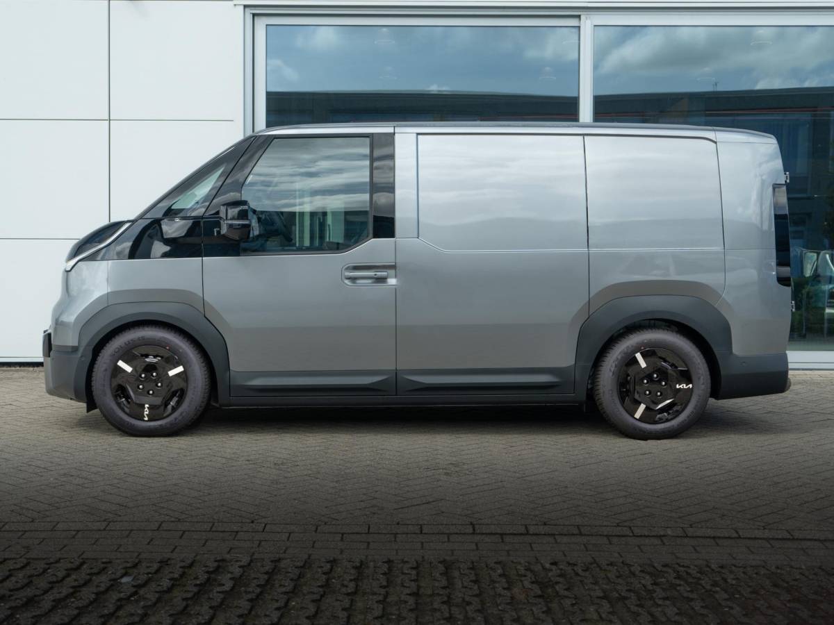 Kia PV5 Kia PV5 L2H1 Elite 71.2 kWh | OP VOORRAAD | PDC | Stoel en stuurverwarming | Achteruitrijcamera |