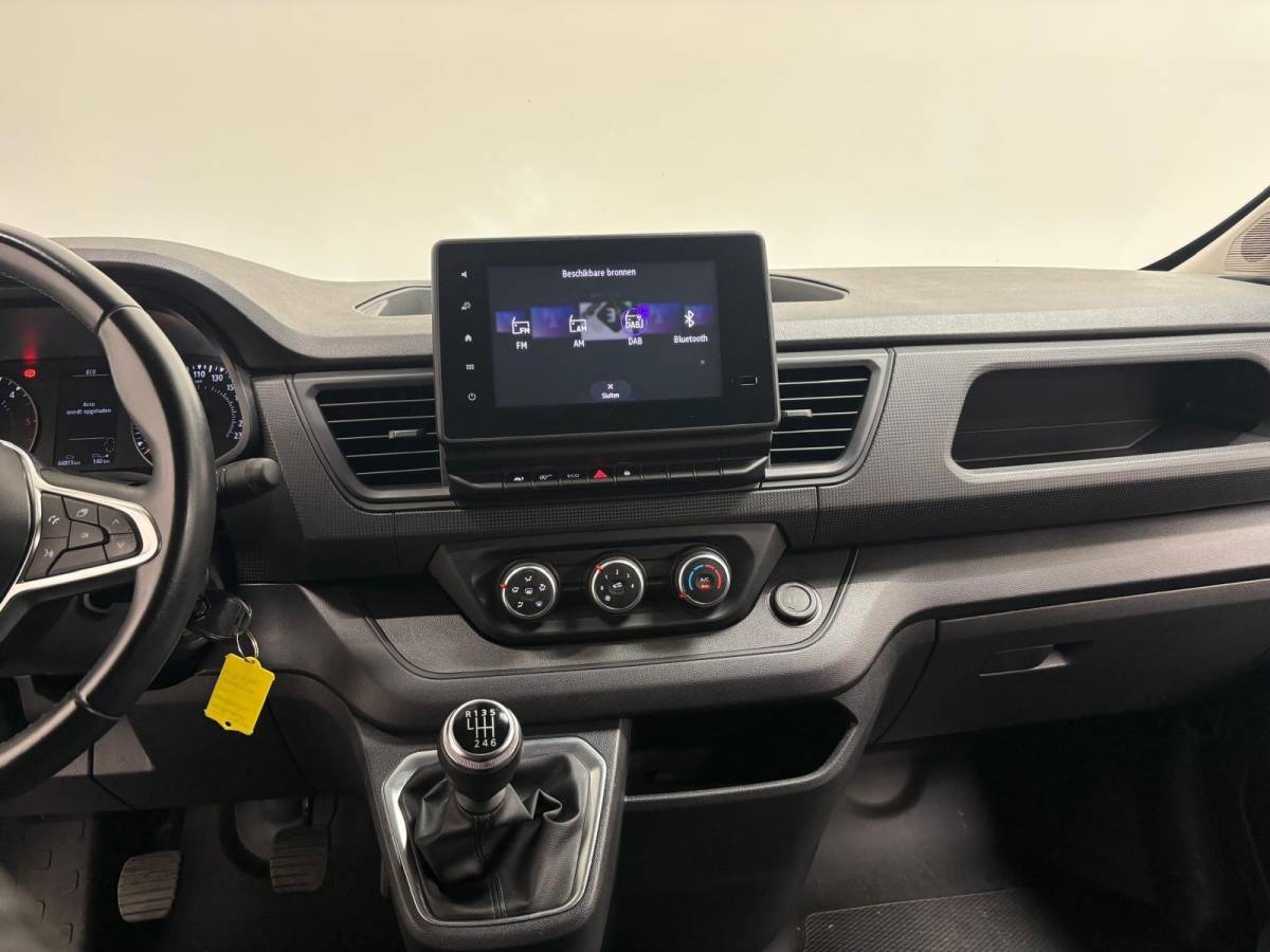 Renault Trafic Renault Trafic 2.0 Blue dCi 150PK T30 L2H1 Advance Airco Bluetooth Camera Cruise Parkeersensoren Trekhaak