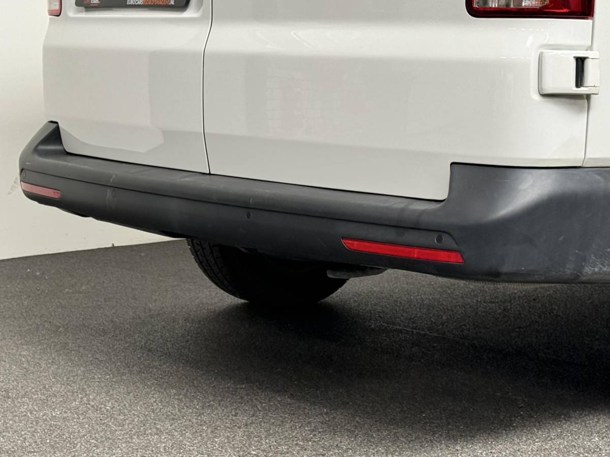 Volkswagen Transporter Volkswagen Transporter 2.0 TDI L1H1 150 pk DSG Comfortline Automaat Airco Apple Carplay/Android Auto Adaptive Cruise Control Parkeersensoren