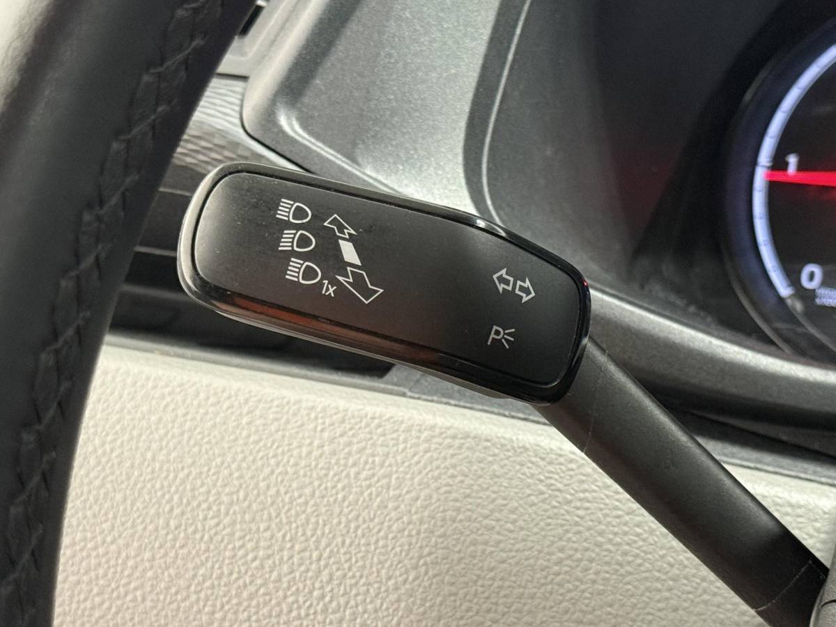 Volkswagen Transporter Volkswagen Transporter 2.0 TDI L1H1 150 pk DSG Comfortline Automaat Airco Apple Carplay/Android Auto Adaptive Cruise Control Parkeersensoren