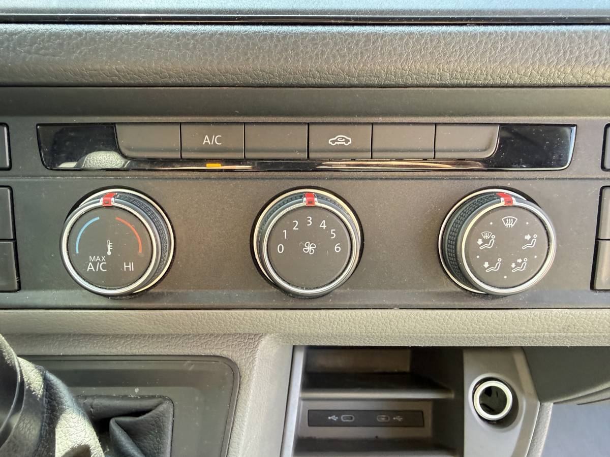 MAN TGE Man TGE 3.140 2.0 TDI Automaat L3H3 Airco Cruise Control Carplay Camera Parkeersensoren V+A