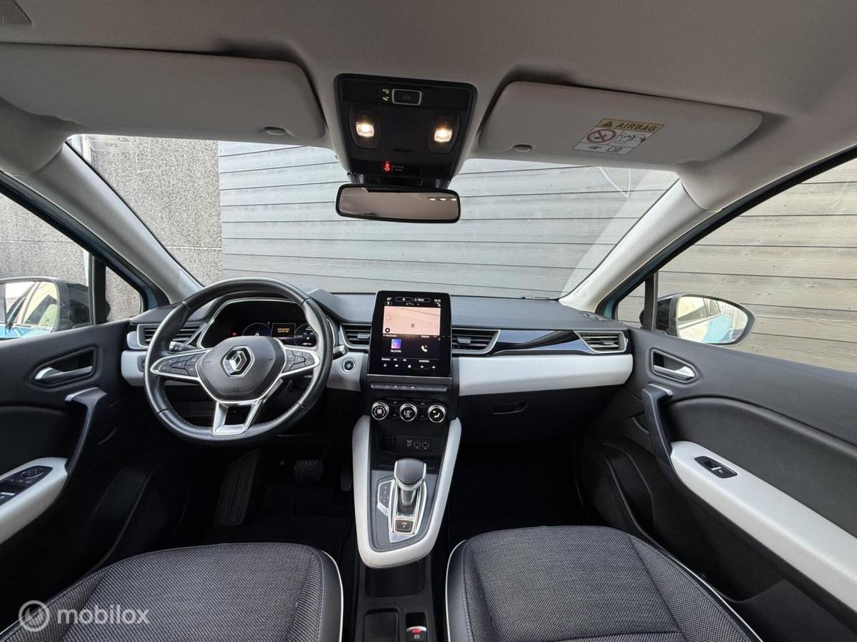 Renault Captur Renault Captur 1.6 E-Tech Plug-in Hybrid 160 Intens Navi+/LED