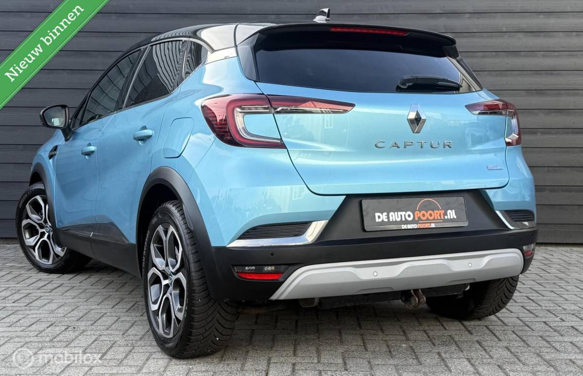 Renault Captur Renault Captur 1.6 E-Tech Plug-in Hybrid 160 Intens Navi+/LED