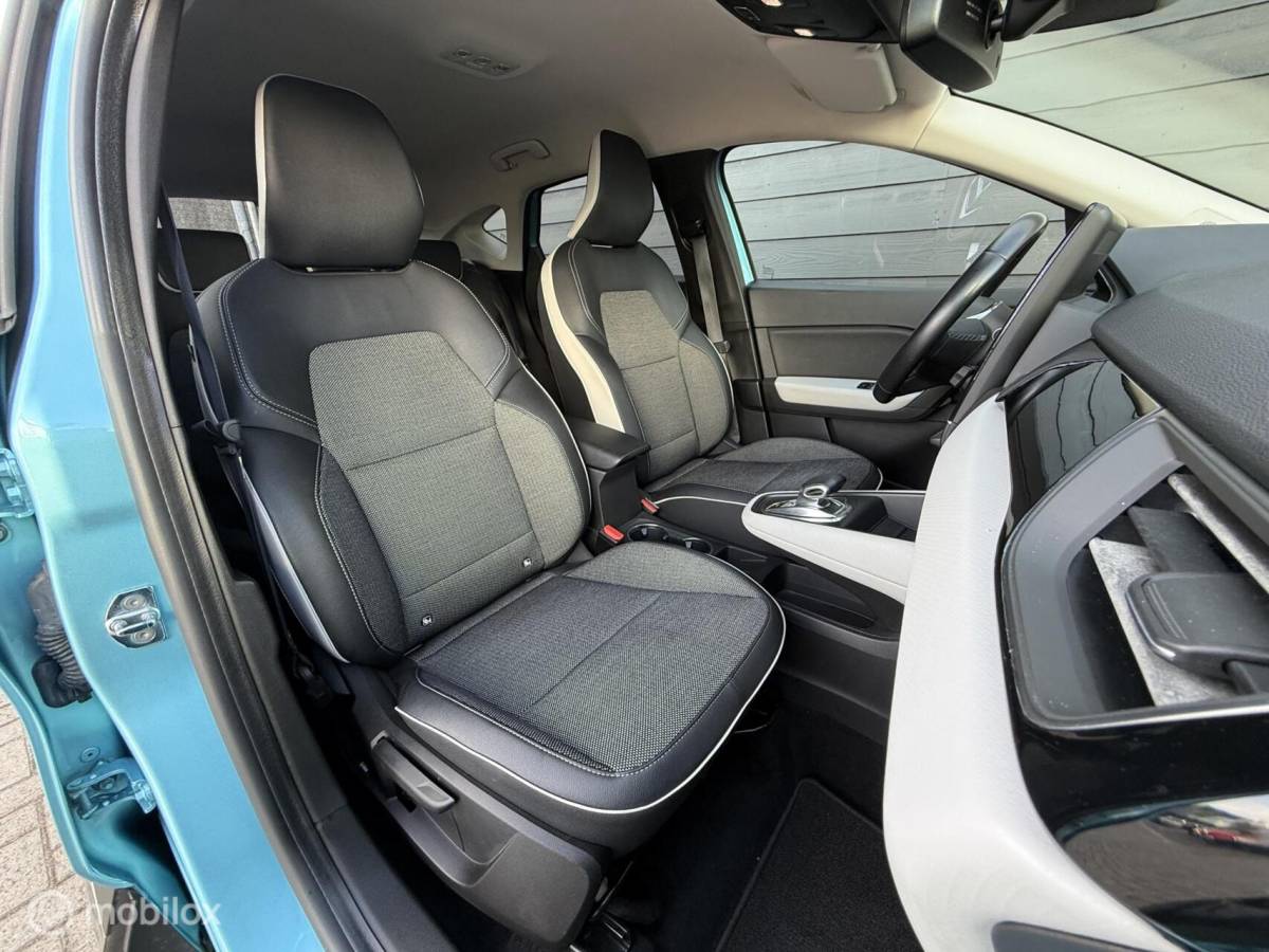 Renault Captur Renault Captur 1.6 E-Tech Plug-in Hybrid 160 Intens Navi+/LED