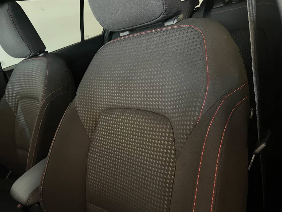 Ford Focus Ford Focus Wagon 1.0 EcoBoost Hybrid ST Line Style NW MODEL STUUR EN STOEL VERWARMING TREKHAAK CLIMA CRUISE APPLE CARPLAY