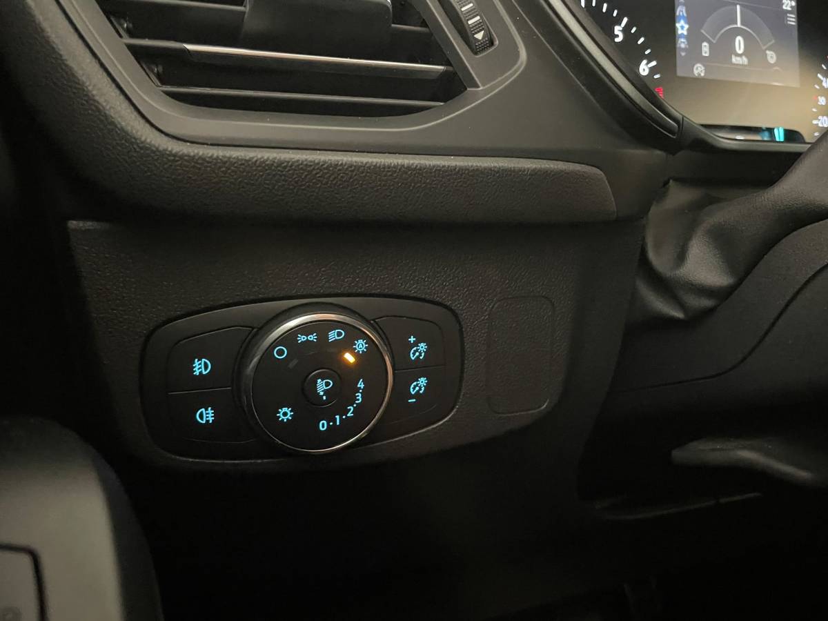 Ford Focus Ford Focus Wagon 1.0 EcoBoost Hybrid ST Line Style NW MODEL STUUR EN STOEL VERWARMING TREKHAAK CLIMA CRUISE APPLE CARPLAY
