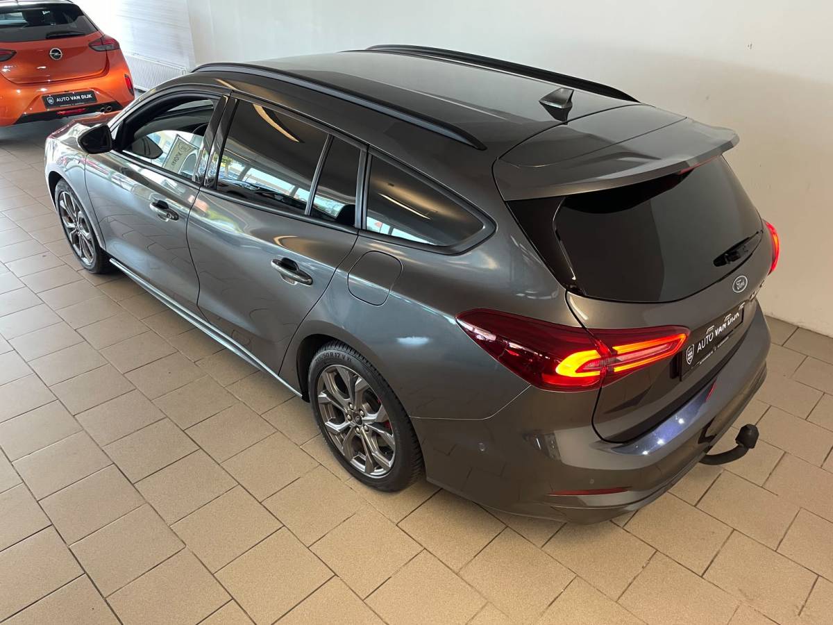 Ford Focus Ford Focus Wagon 1.0 EcoBoost Hybrid ST Line Style NW MODEL STUUR EN STOEL VERWARMING TREKHAAK CLIMA CRUISE APPLE CARPLAY