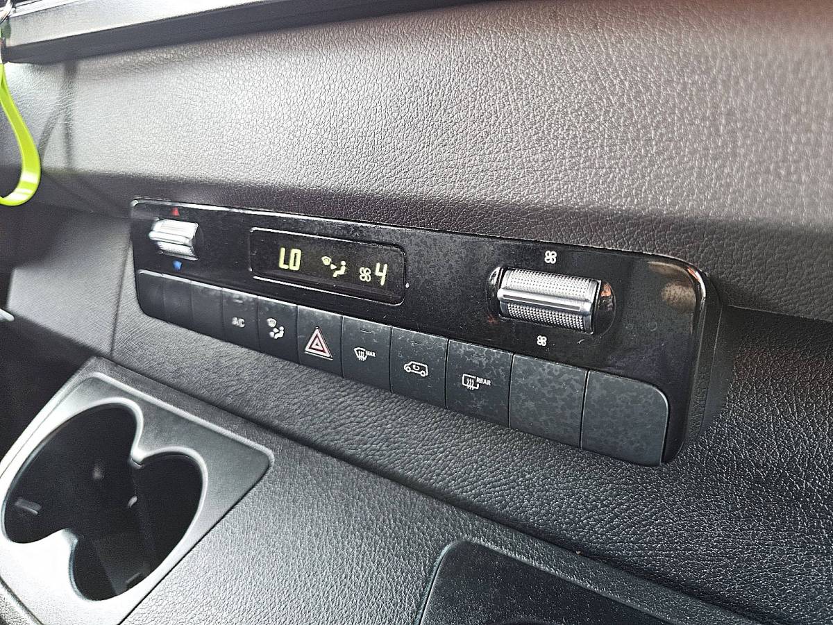 Mercedes-Benz Sprinter MERCEDES-BENZ SPRINTER 319 l3h2 v6 led 3.0ltr!