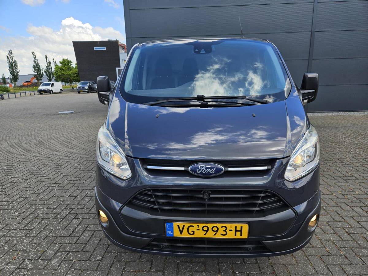 Ford Transit Custom Ford Transit Custom 250 2.2 TDCI L1H1 Airco LM Navi sidebars