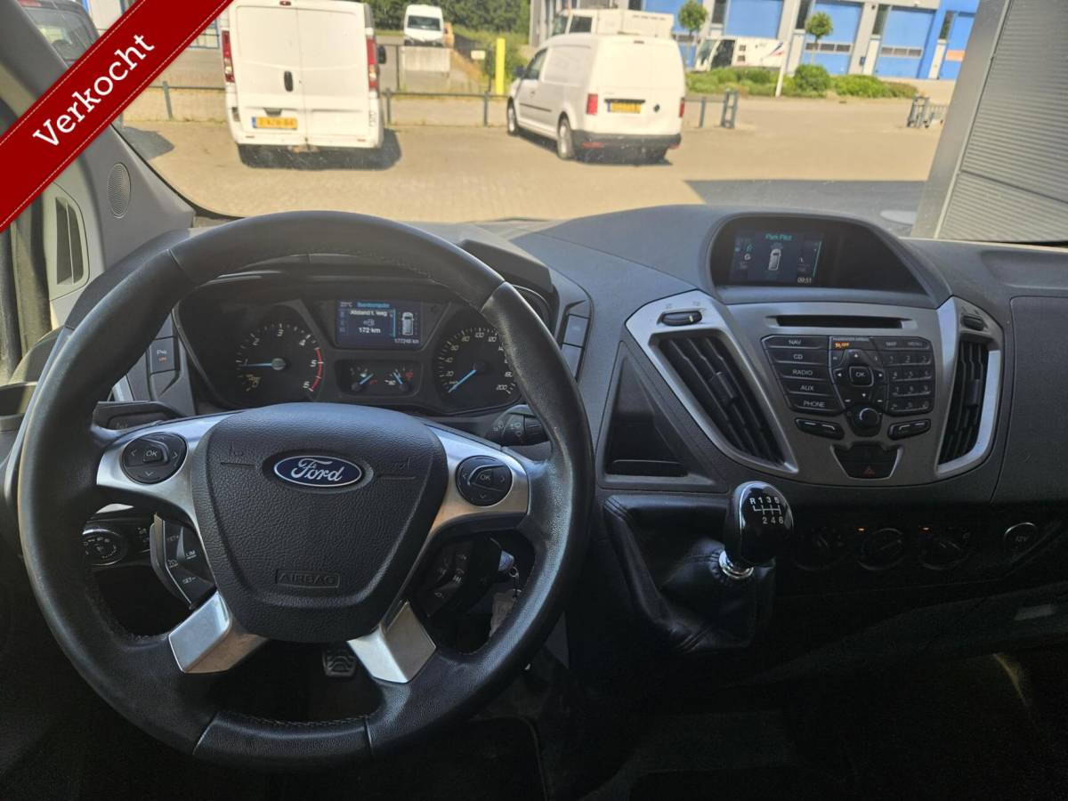 Ford Transit Custom Ford Transit Custom 250 2.2 TDCI L1H1 Airco LM Navi sidebars