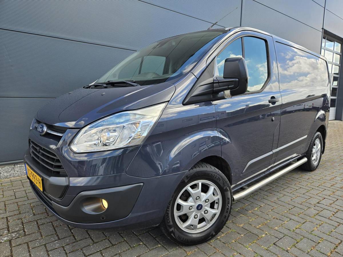 Ford Transit Custom Ford Transit Custom 250 2.2 TDCI L1H1 Airco LM Navi sidebars