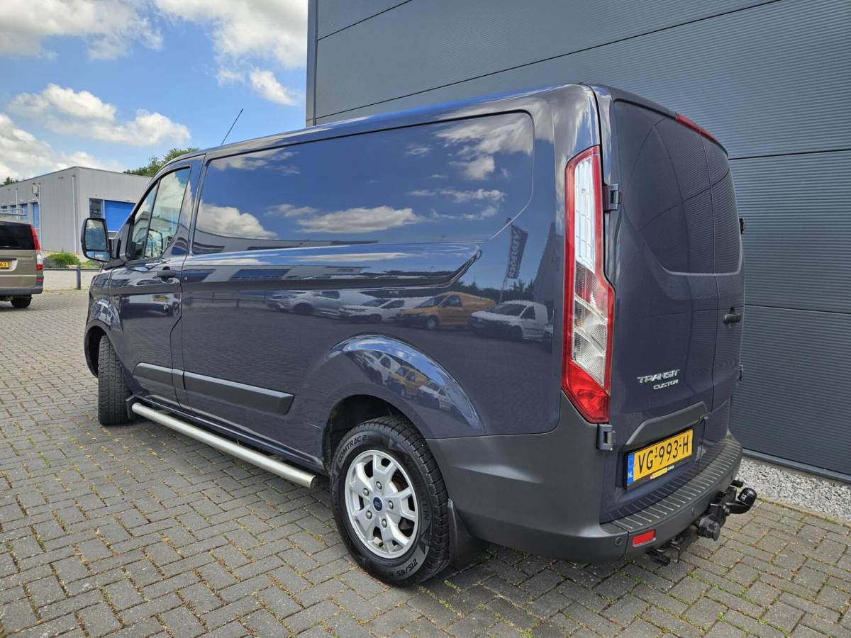 Ford Transit Custom Ford Transit Custom 250 2.2 TDCI L1H1 Airco LM Navi sidebars