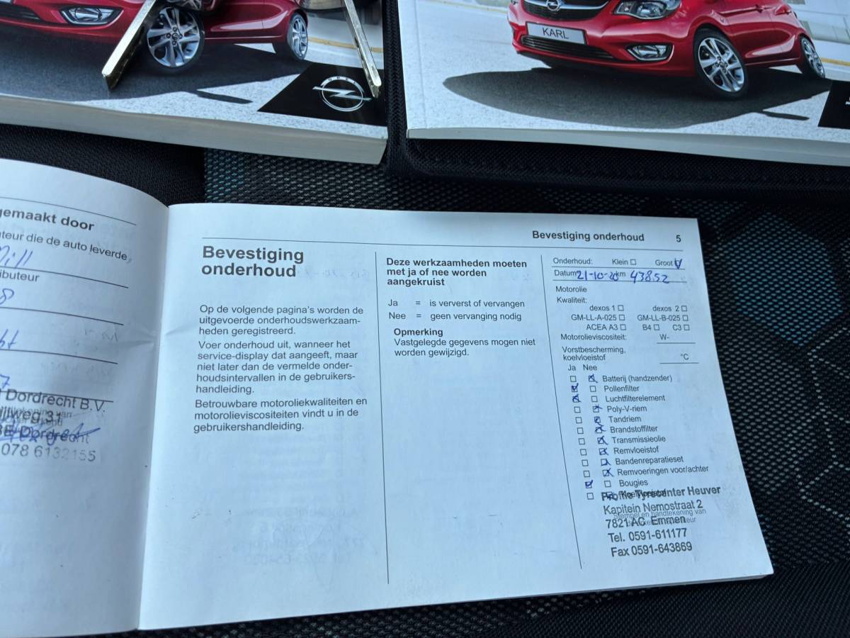 Opel KARL Opel KARL 1.0 Rocks Online Edition | Cruise + Airco nu € 7.975,-!!!