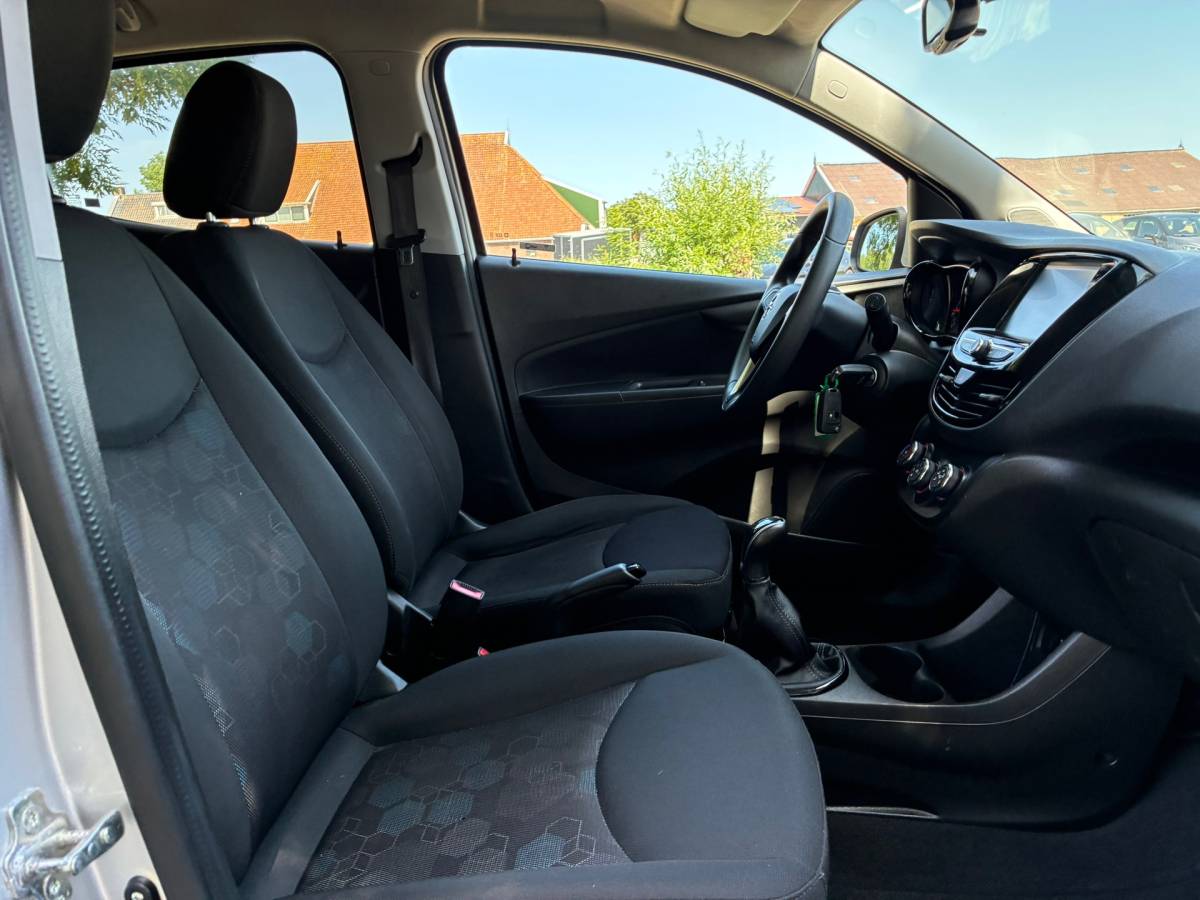 Opel KARL Opel KARL 1.0 Rocks Online Edition | Cruise + Airco nu € 7.975,-!!!