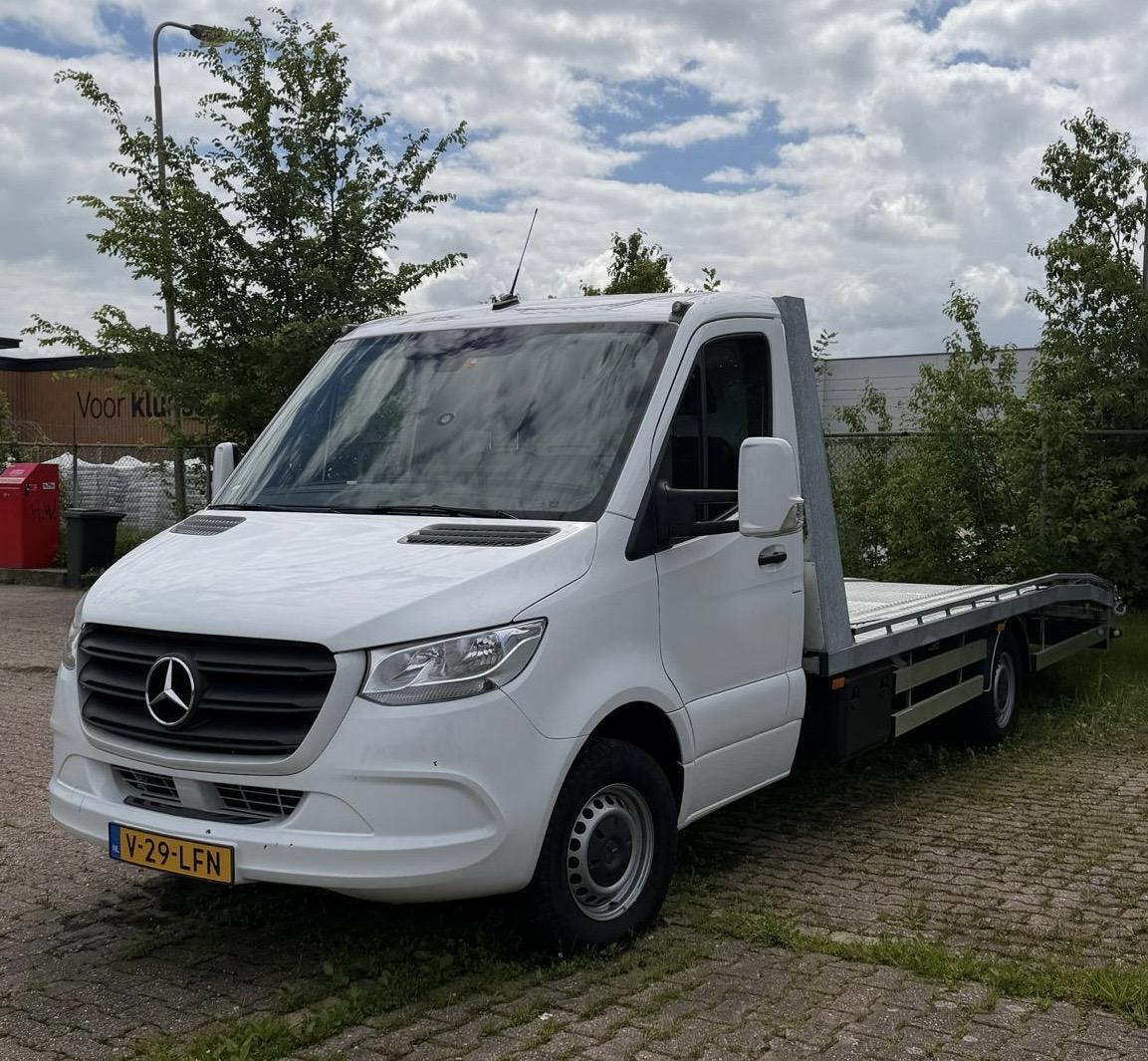 Mercedes-Benz Sprinter Mercedes-Benz Sprinter 317 1.9 CDI L3 RWD