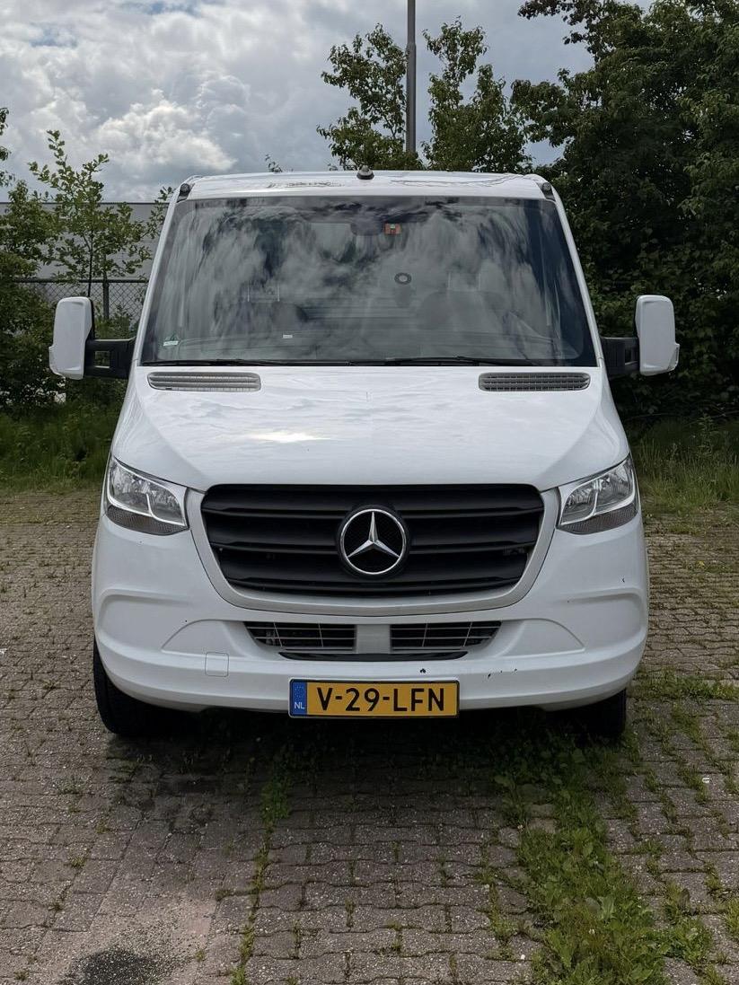 Mercedes-Benz Sprinter Mercedes-Benz Sprinter 317 1.9 CDI L3 RWD