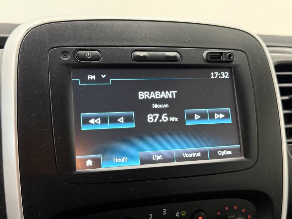 Renault Trafic Renault Trafic 1.6 dCi T29 L2H1 Dubbele Cabine Comfort Energy Navigatie Bluetooth Airco