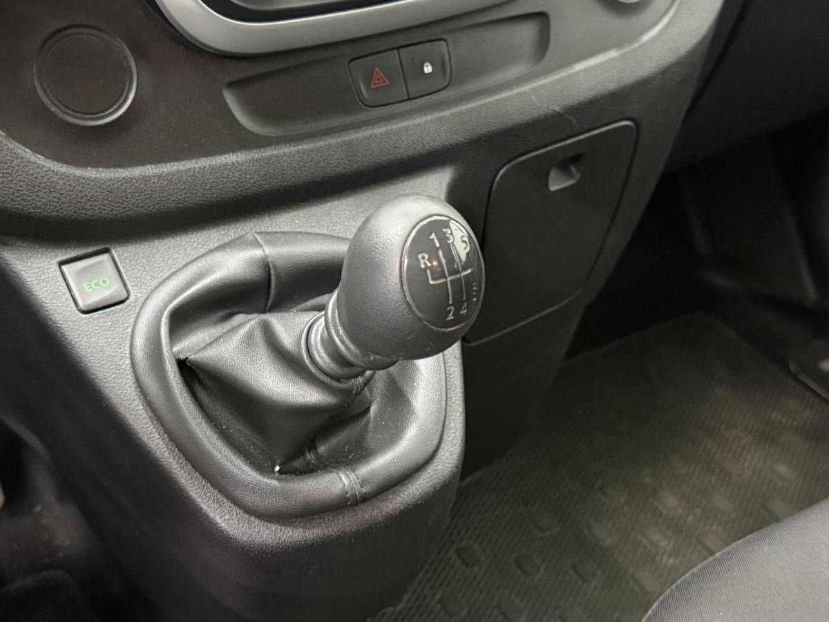 Renault Trafic Renault Trafic 1.6 dCi T29 L2H1 Dubbele Cabine Comfort Energy Navigatie Bluetooth Airco