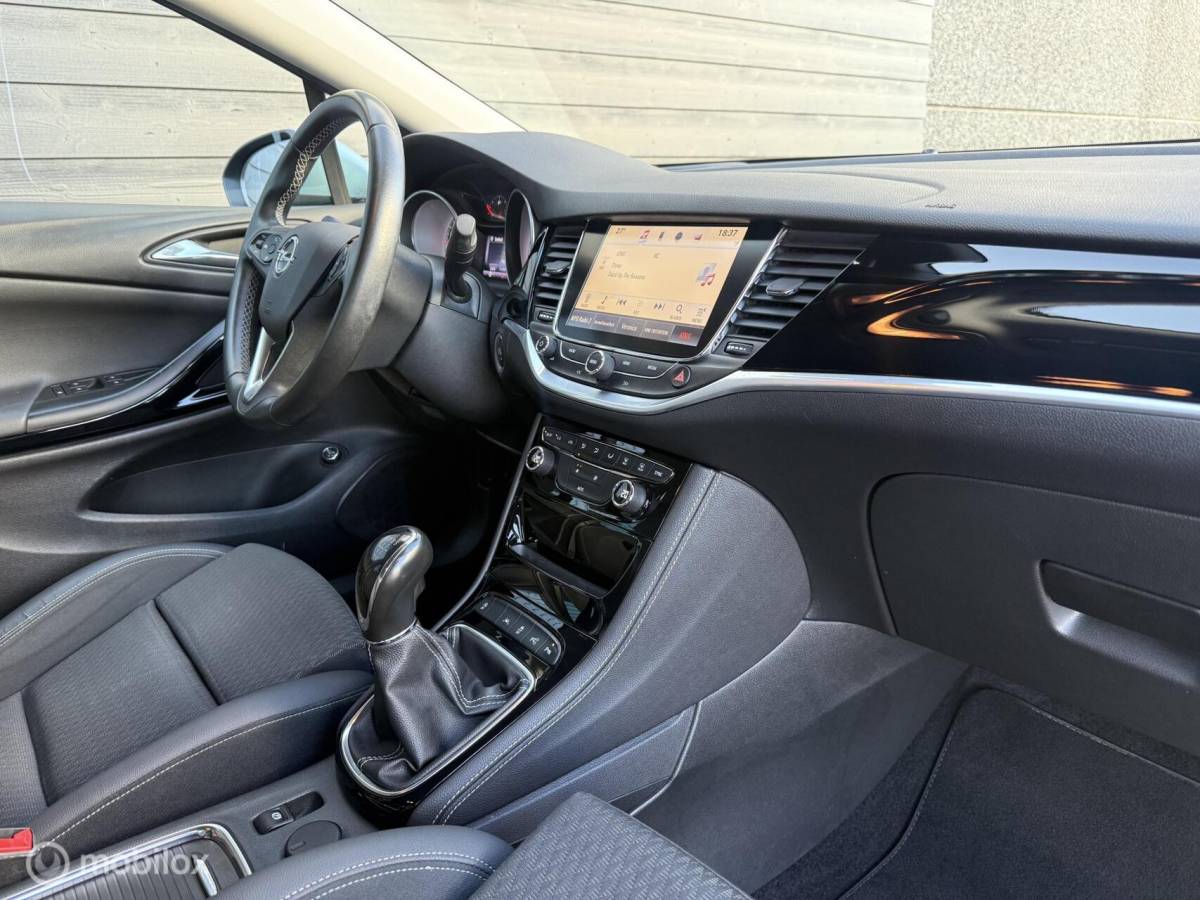 Opel Astra Opel Astra Sports Tourer 1.0 Turbo Business Navi+/Clima/LED/PDC