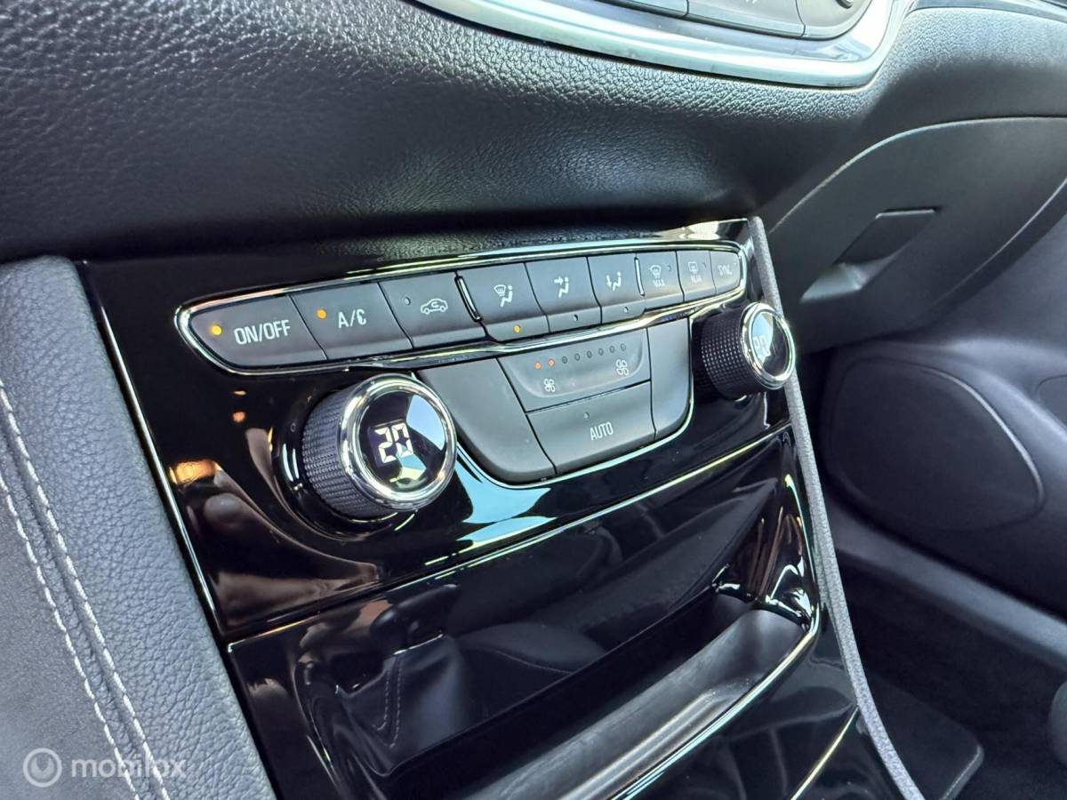 Opel Astra Opel Astra Sports Tourer 1.0 Turbo Business Navi+/Clima/LED/PDC