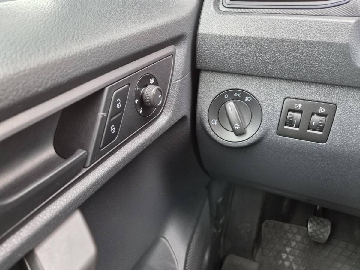 Volkswagen Caddy Volkswagen Caddy  2.0 TDI L2H1 Maxi Airco Trekh 100pk
