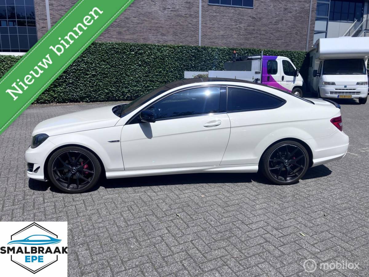 Mercedes-Benz C-Klasse Mercedes C-klasse Coupé 180 Edition 1