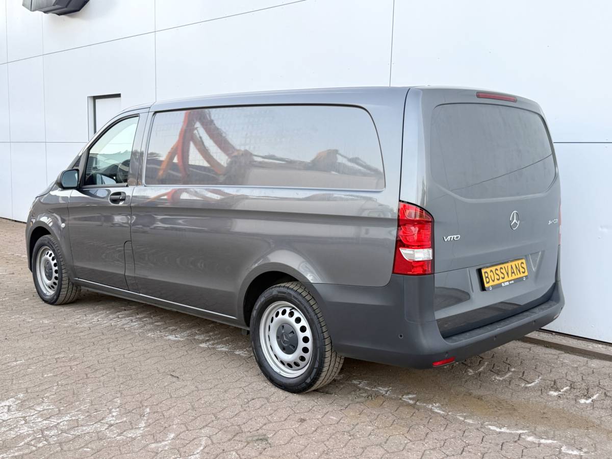 Mercedes-Benz Vito Mercedes-Benz Vito 114 1.9 CDI Automaat L2H1 Climate Control Cruise Control Parkeersensoren V+A Kastwand Inbouw