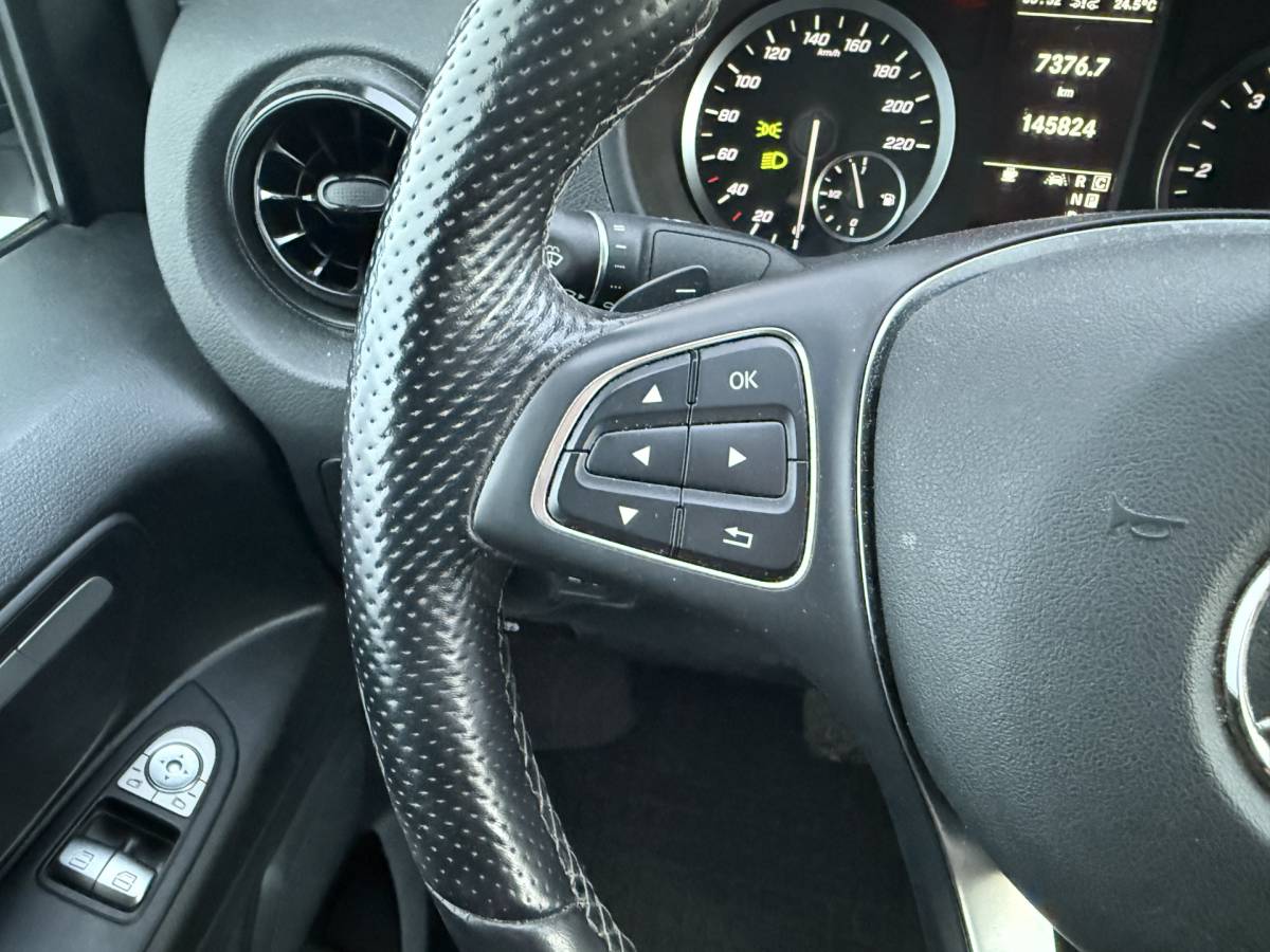 Mercedes-Benz Vito Mercedes-Benz Vito 114 1.9 CDI Automaat L2H1 Climate Control Cruise Control Parkeersensoren V+A Kastwand Inbouw