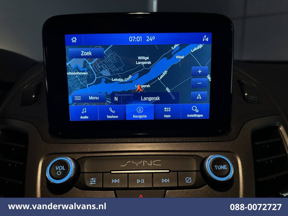 Ford Transit Connect Ford Transit Connect 1.5 EcoBlue 100pk L2H1 Euro6 Airco | Camera | Navigatie | Apple Carplay | Android Auto Parkeersensoren, Verwarmde voorruit