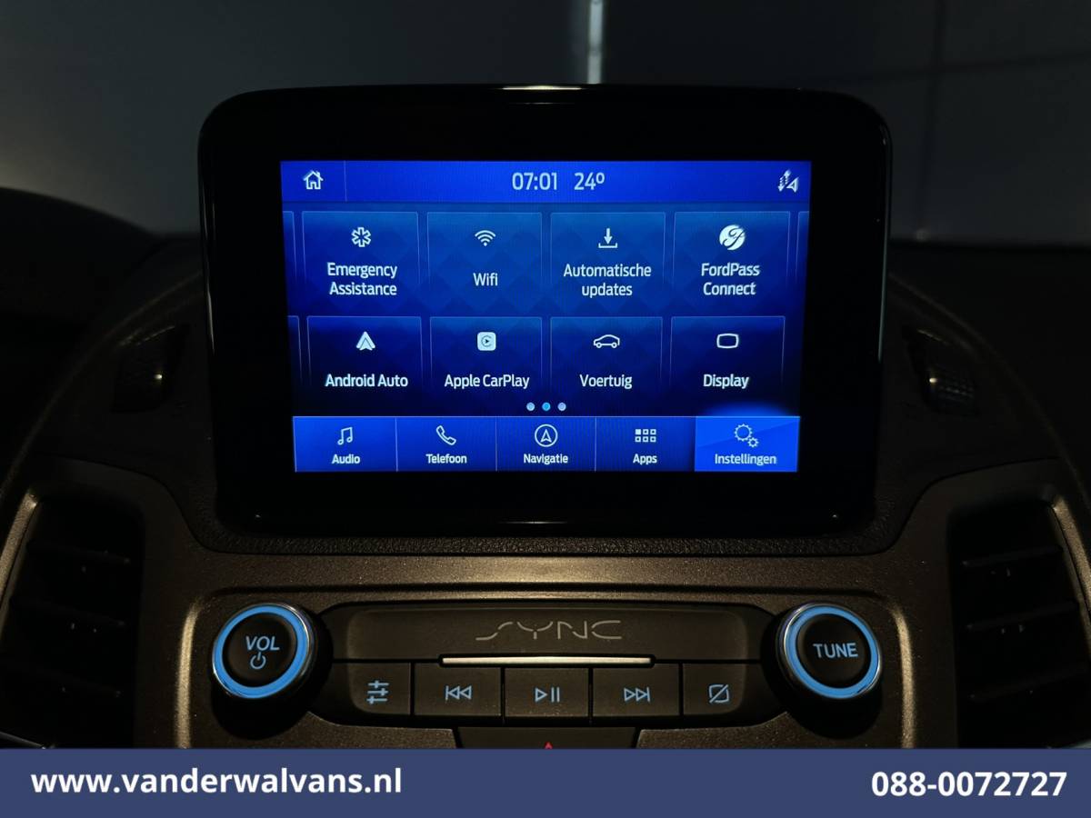 Ford Transit Connect Ford Transit Connect 1.5 EcoBlue 100pk L2H1 Euro6 Airco | Camera | Navigatie | Apple Carplay | Android Auto Parkeersensoren, Verwarmde voorruit