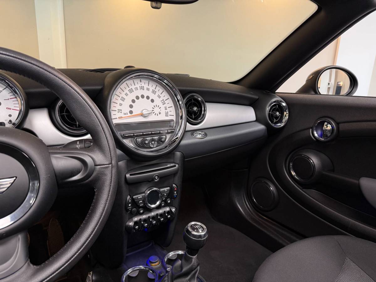 MINI Roadster Mini Roadster 1.6 Cooper Pepper *Dealer OH* Stoelverw.|Climate|Sfeerverlichting|PDC|NAP