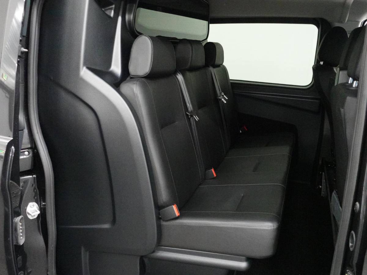 Mercedes-Benz Vito Mercedes-Benz Vito 114 CDI L2 Select Automaat Dubbele Cabine NM Airco Apple Carplay/ Android auto Trekhaak Achterklep Parkeersensoren