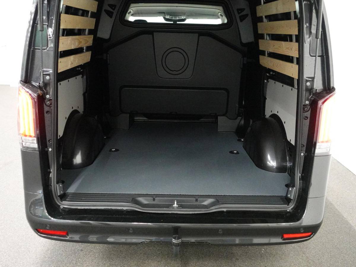 Mercedes-Benz Vito Mercedes-Benz Vito 114 CDI L2 Select Automaat Dubbele Cabine NM Airco Apple Carplay/ Android auto Trekhaak Achterklep Parkeersensoren