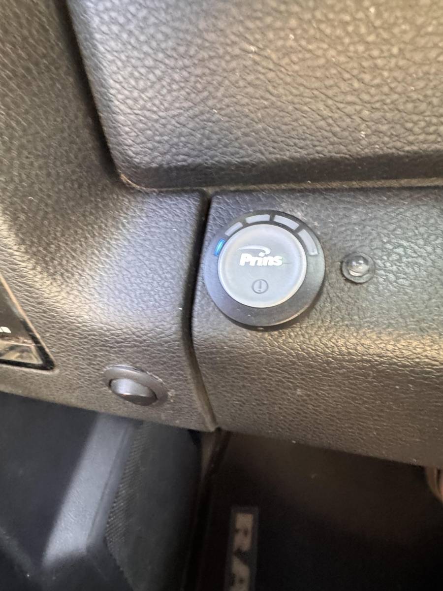 Dodge Ram 1500 Dodge Ram 1500 5.7 V8 Quad Cab 6’4 / NIEUWE MOTOR  / SPORT / 4X4 / NAP /PRINS LPG / 200L TANK /