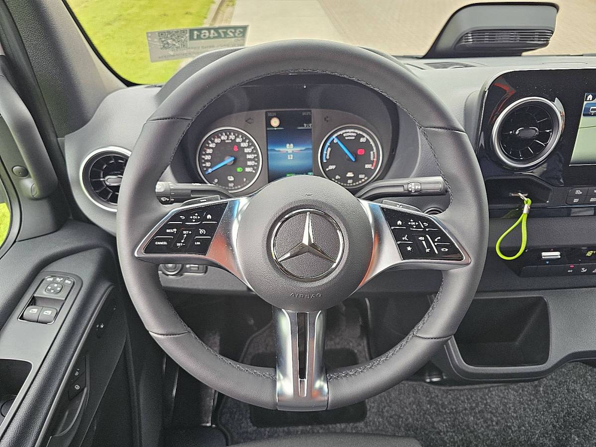 Mercedes-Benz eSprinter MERCEDES-BENZ ESPRINTER 81 kwh wltp 302 kms