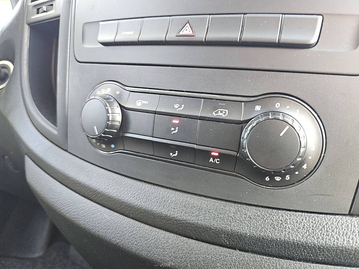 Mercedes-Benz eVito MERCEDES-BENZ EVITO ac carplay 66kwh